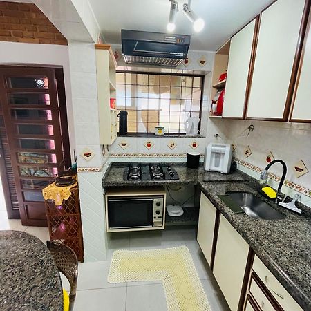 Apartamento Com Acesso A Pe A Santa Rita - Enseada - 우바투바 외부 사진