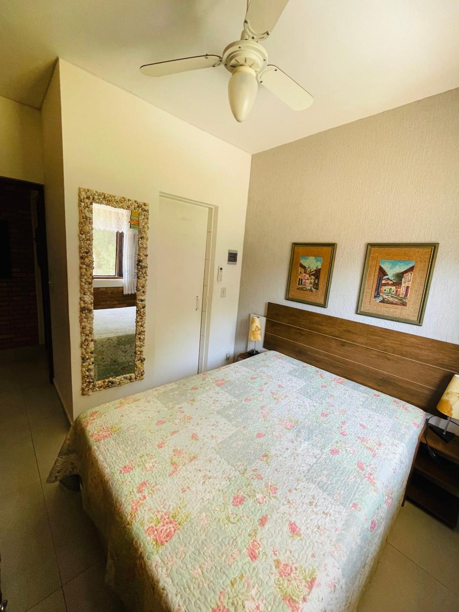 Apartamento Com Acesso A Pe A Santa Rita - Enseada - 우바투바 외부 사진